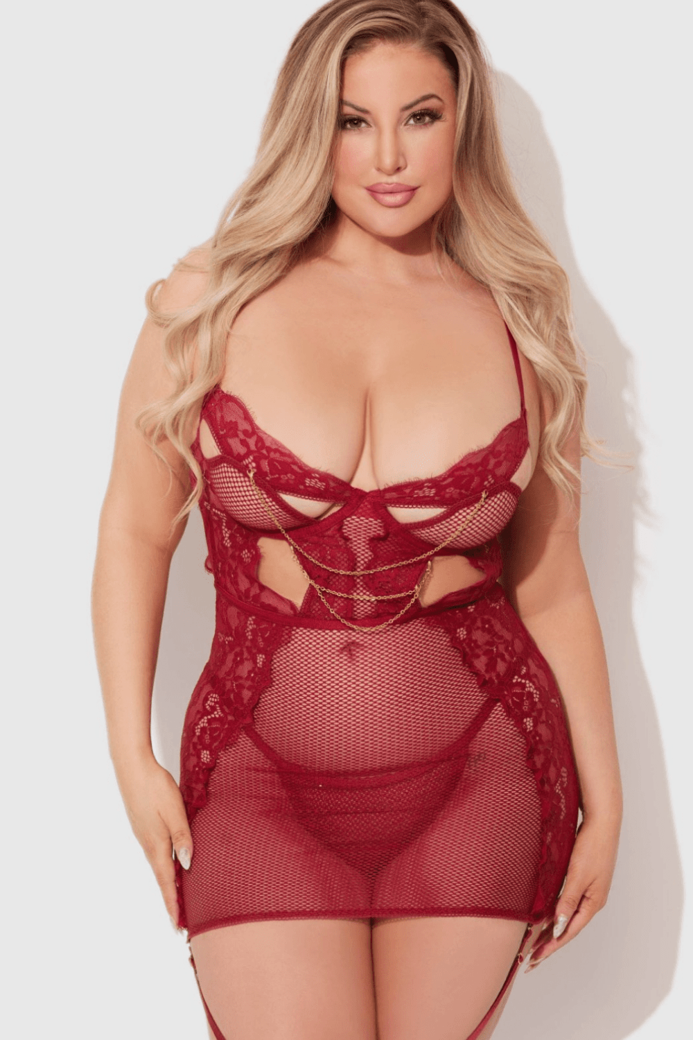 DEZI CURVY LACE & CHAIN CHEMISE LINGERIE SET IN PLUS SiZE - Blaire Shops