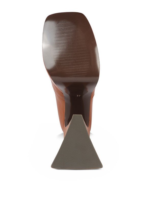 Frosty High Platform Block Heel Chelsea Boots – Trendy Women’s Winter Booties - Blaire Shops