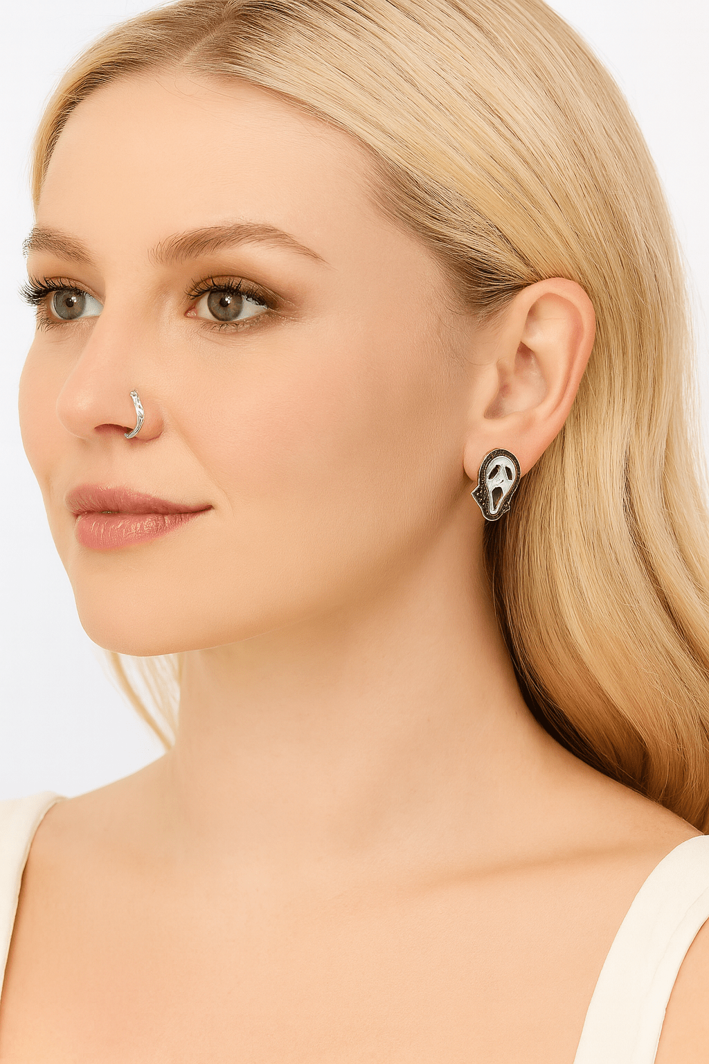 Glittered Enamel Ghost Mask Stud Earrings - Black for women Vacation Outfits Birthday Dresses Going Out Looks