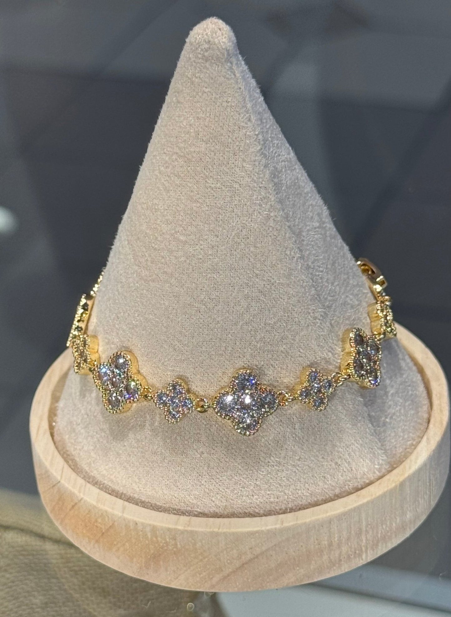 Gold Filled Luxury Clover CZ Bracelet - Blaire Shops