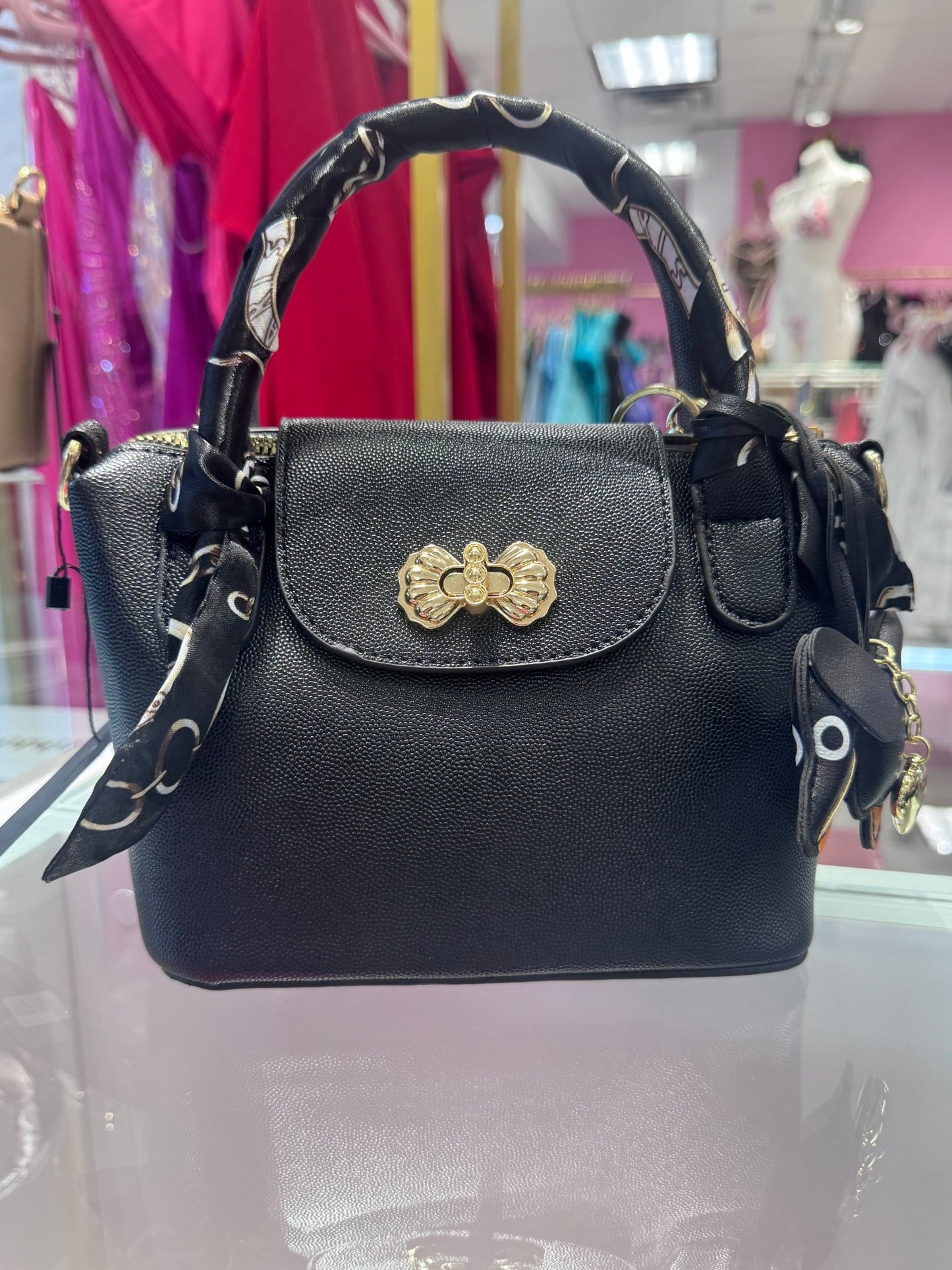 Madison Luxe Small Tote Bag - Black for women Vacation Outfits Birthday Dresses Going Out Looks
