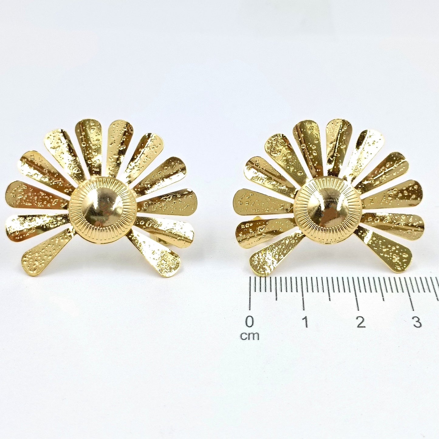 Sunflower Detail Statement 18K Gold Plated Earrings - Blaire Shops